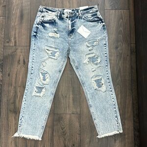 KanCan Relaxed Fit Raw Hem Jeans